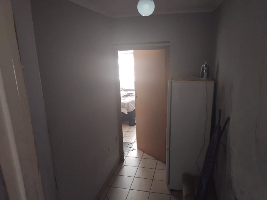 7 Bedroom Property for Sale in Bezuidenhout Valley Gauteng