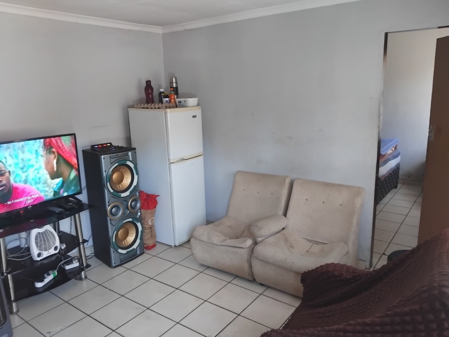 7 Bedroom Property for Sale in Bezuidenhout Valley Gauteng