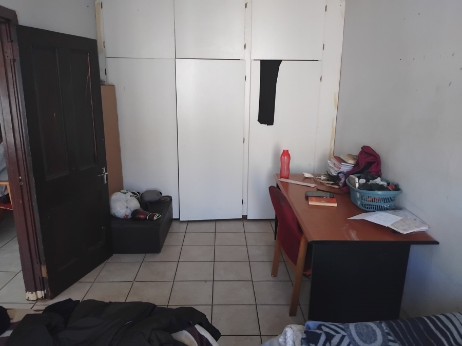 7 Bedroom Property for Sale in Bezuidenhout Valley Gauteng