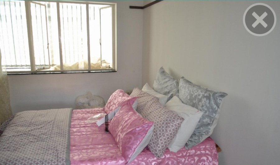 2 Bedroom Property for Sale in Pretoria West Gauteng