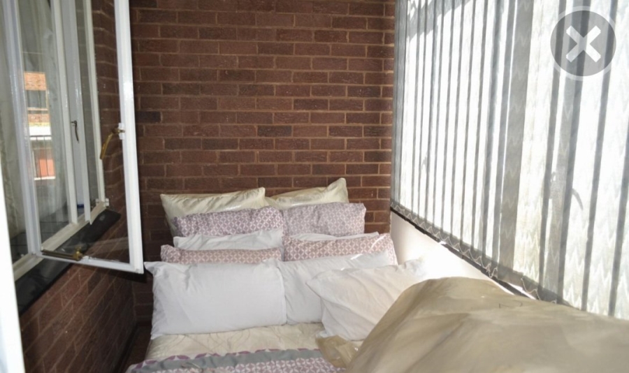 2 Bedroom Property for Sale in Pretoria West Gauteng