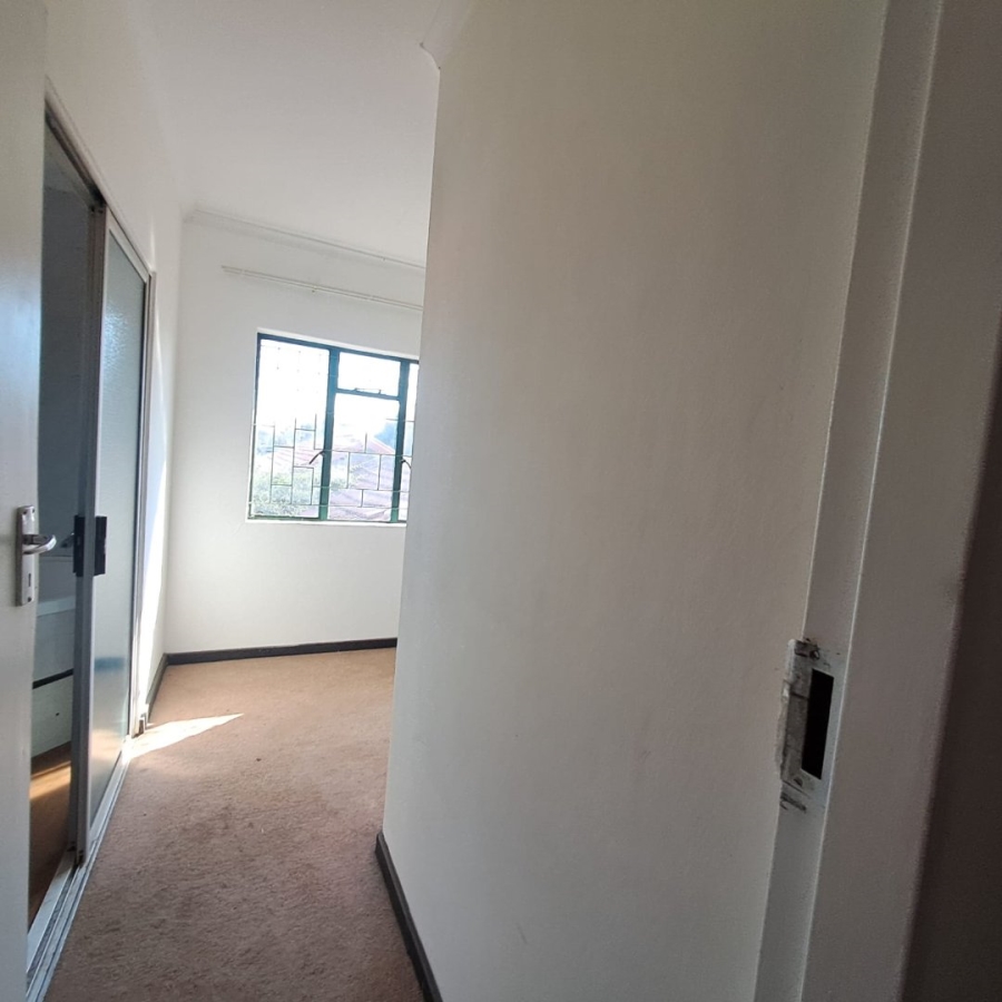 4 Bedroom Property for Sale in Karenpark Gauteng