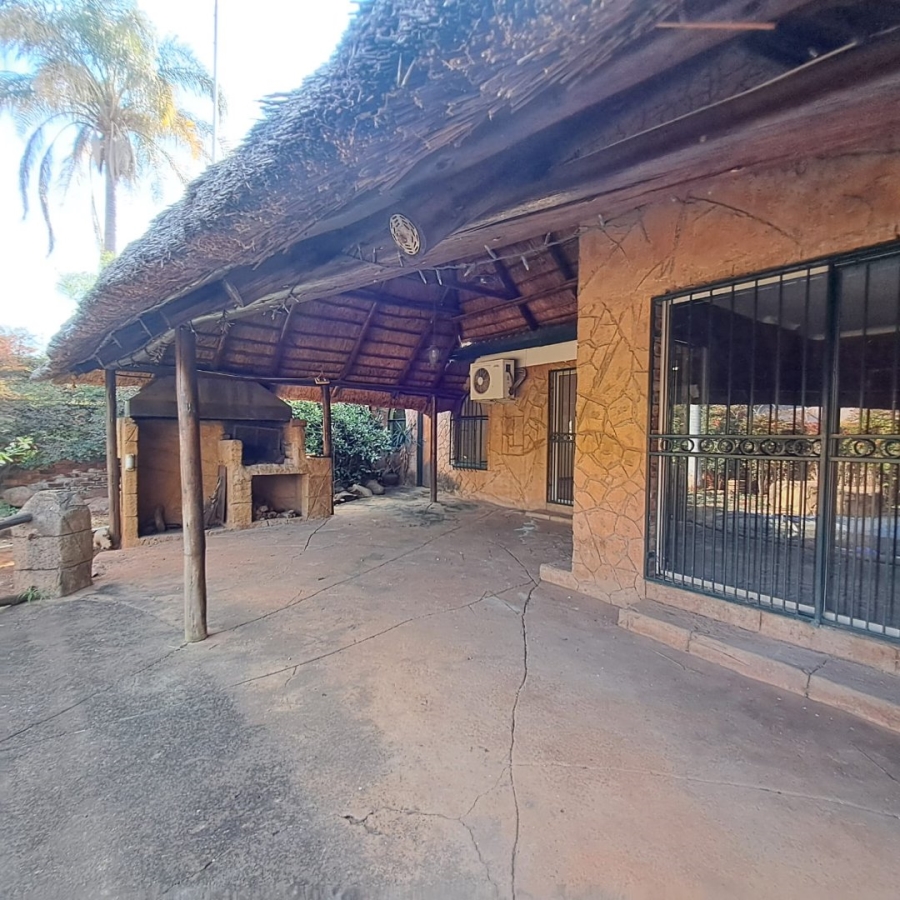 4 Bedroom Property for Sale in Karenpark Gauteng
