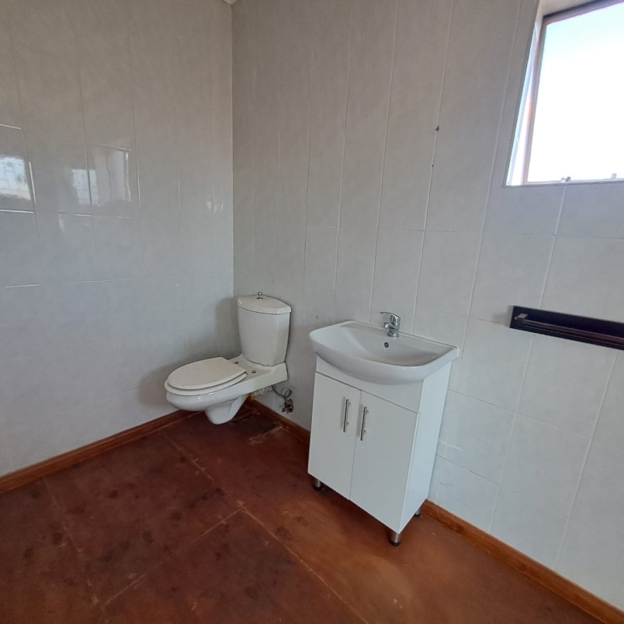 4 Bedroom Property for Sale in Karenpark Gauteng