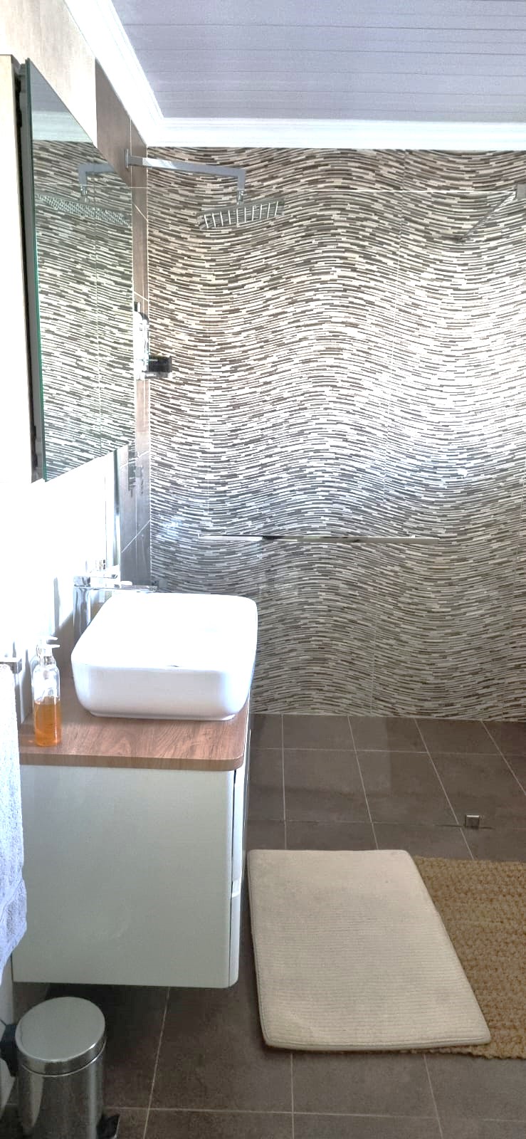To Let 5 Bedroom Property for Rent in Ridgeway Gauteng