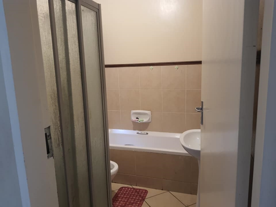 2 Bedroom Property for Sale in Karenpark Gauteng