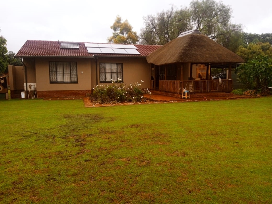 3 Bedroom Property for Sale in Hesteapark Gauteng