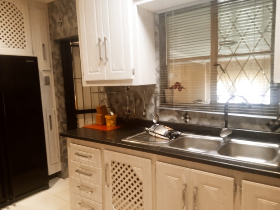 3 Bedroom Property for Sale in Hesteapark Gauteng