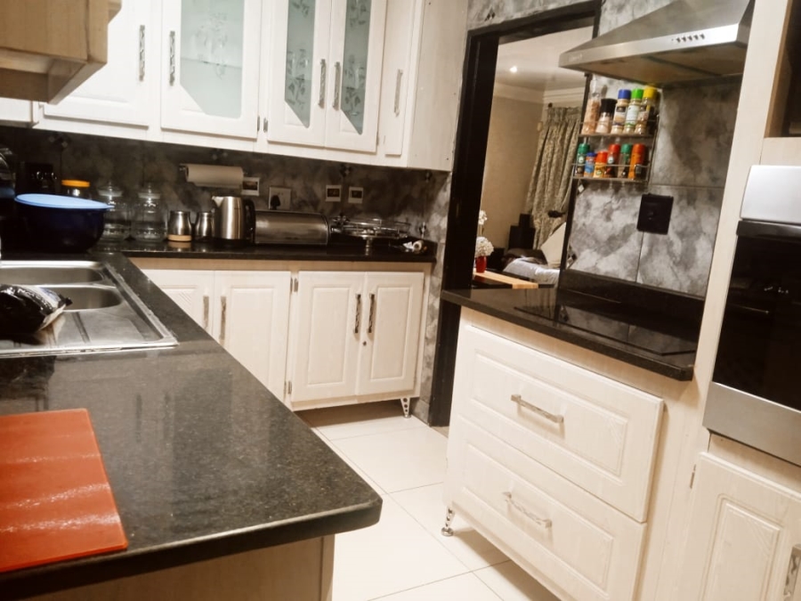 3 Bedroom Property for Sale in Hesteapark Gauteng