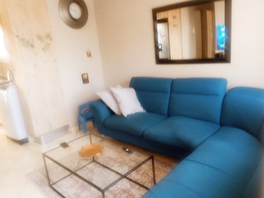 3 Bedroom Property for Sale in Rosslyn Gauteng