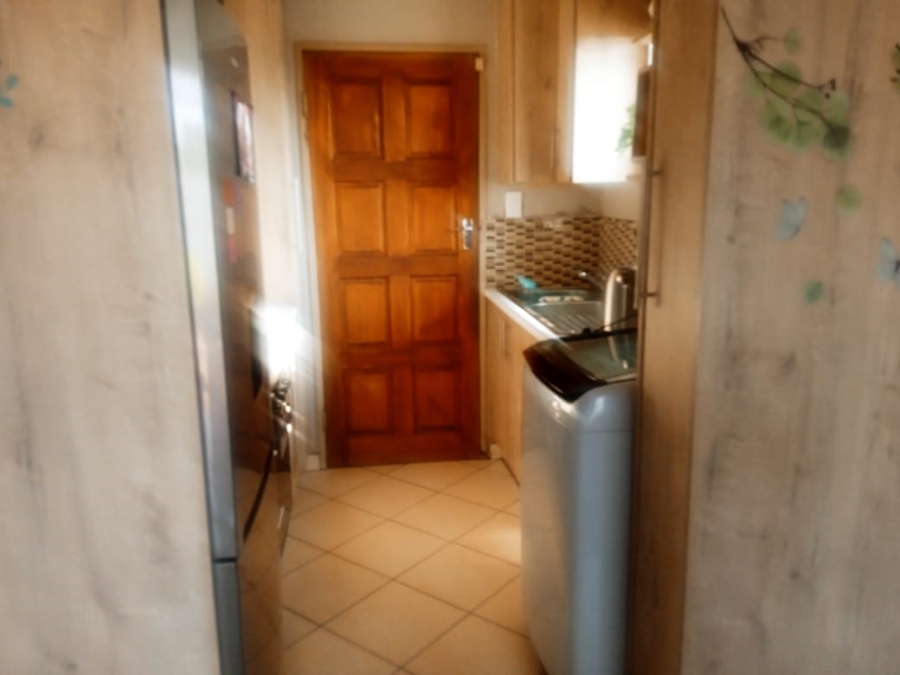 3 Bedroom Property for Sale in Rosslyn Gauteng