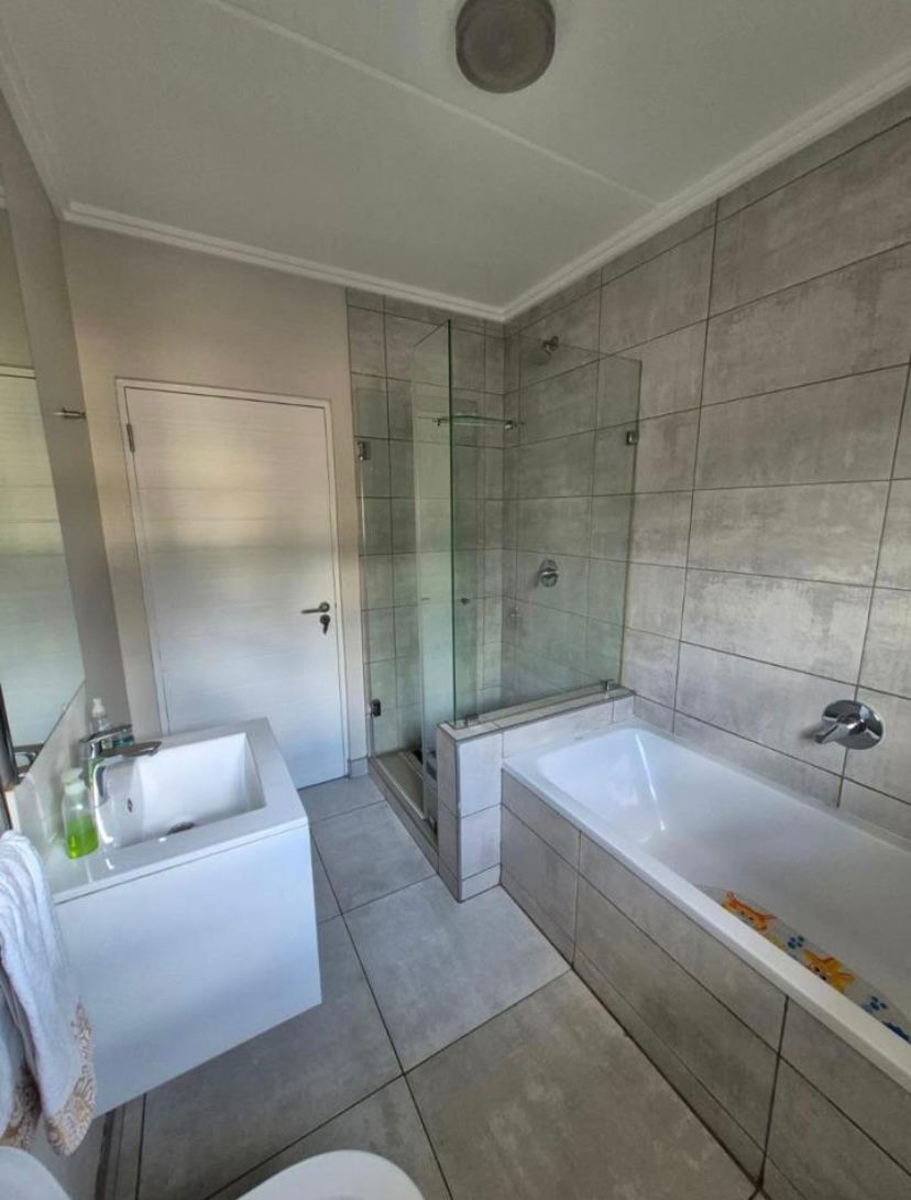 3 Bedroom Property for Sale in Serengeti Lifestyle Estate Gauteng