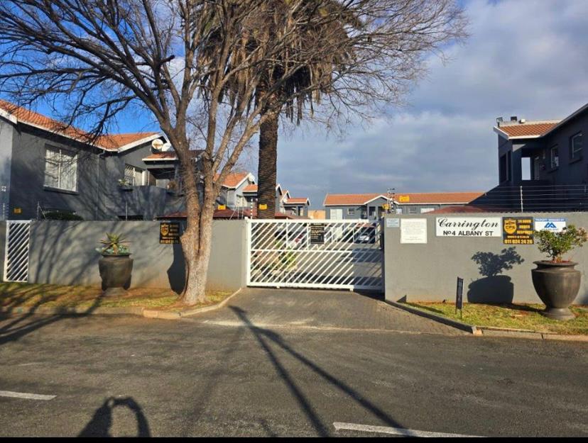 2 Bedroom Property for Sale in New Redruth Gauteng