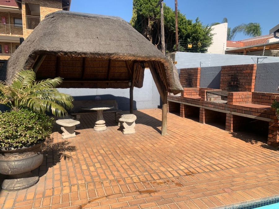 2 Bedroom Property for Sale in New Redruth Gauteng