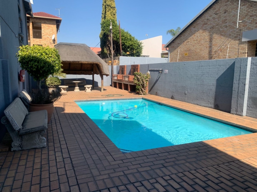 2 Bedroom Property for Sale in New Redruth Gauteng