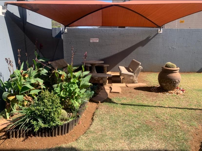 2 Bedroom Property for Sale in New Redruth Gauteng