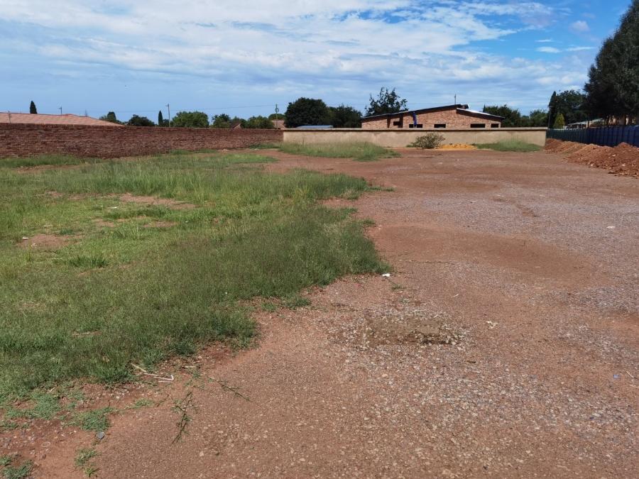  Bedroom Property for Sale in Riamar Park Gauteng