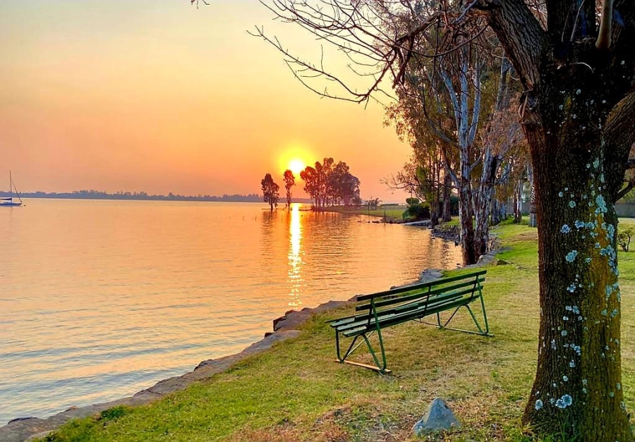 2 Bedroom Property for Sale in Vaal Marina Gauteng