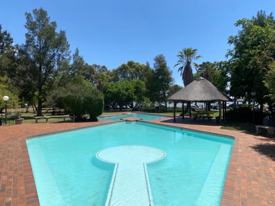2 Bedroom Property for Sale in Vaal Marina Gauteng