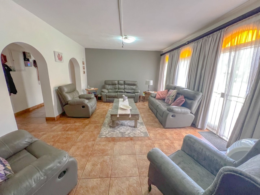 4 Bedroom Property for Sale in Vanderbijlpark SW 5 Gauteng