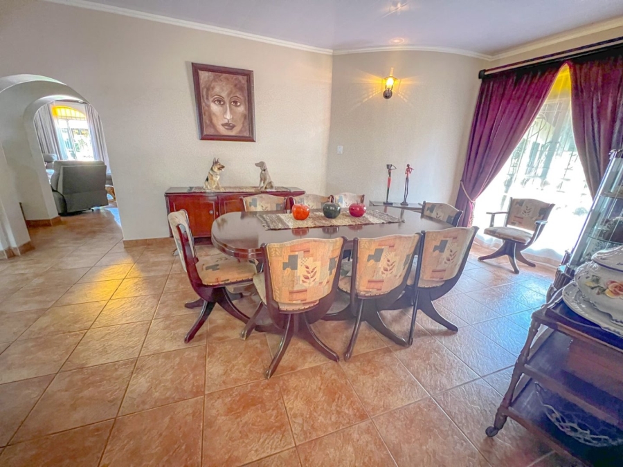4 Bedroom Property for Sale in Vanderbijlpark SW 5 Gauteng
