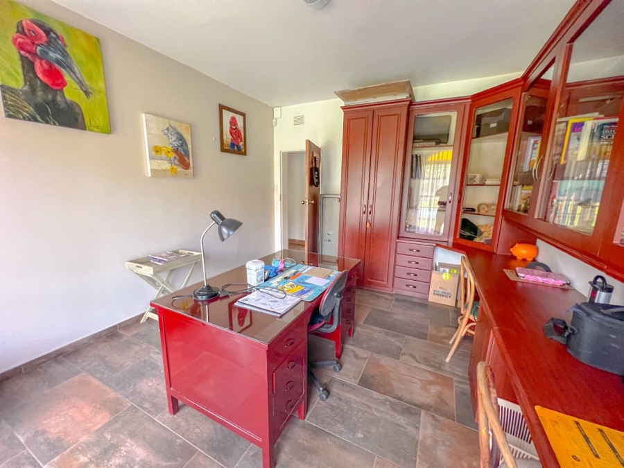4 Bedroom Property for Sale in Vanderbijlpark SW 5 Gauteng