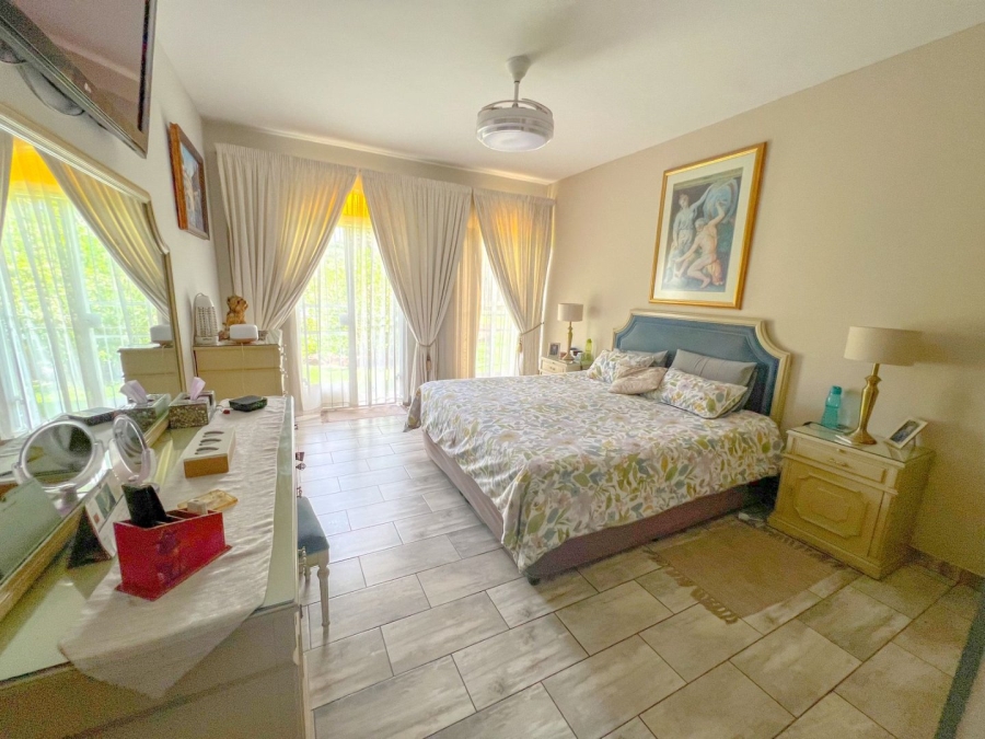4 Bedroom Property for Sale in Vanderbijlpark SW 5 Gauteng