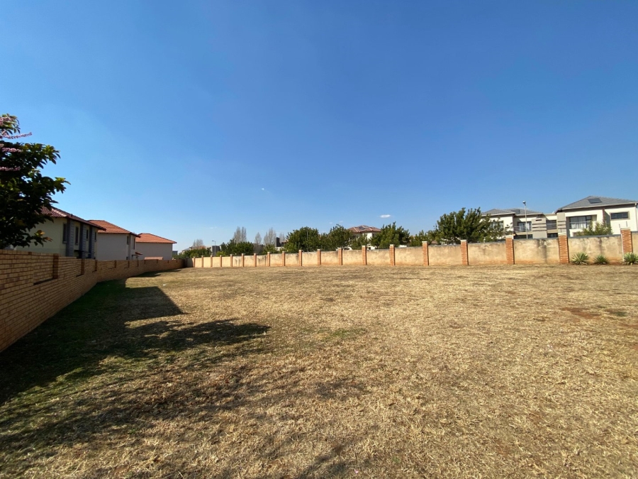 3 Bedroom Property for Sale in Monavoni Gauteng