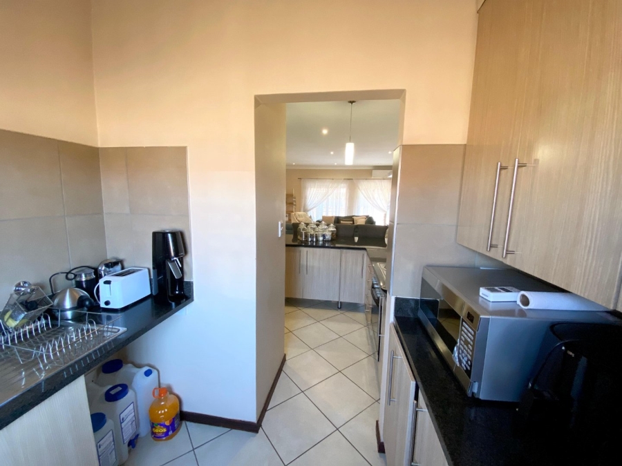 3 Bedroom Property for Sale in Monavoni Gauteng