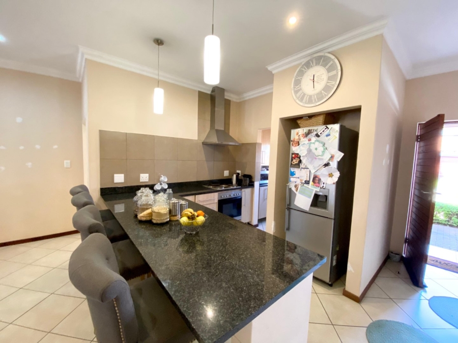3 Bedroom Property for Sale in Monavoni Gauteng