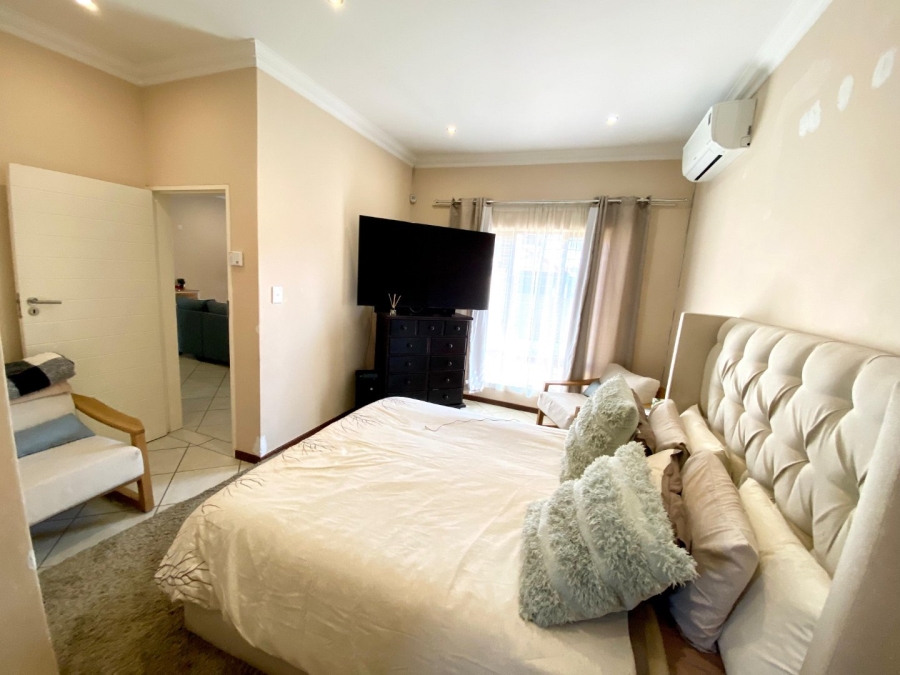 3 Bedroom Property for Sale in Monavoni Gauteng