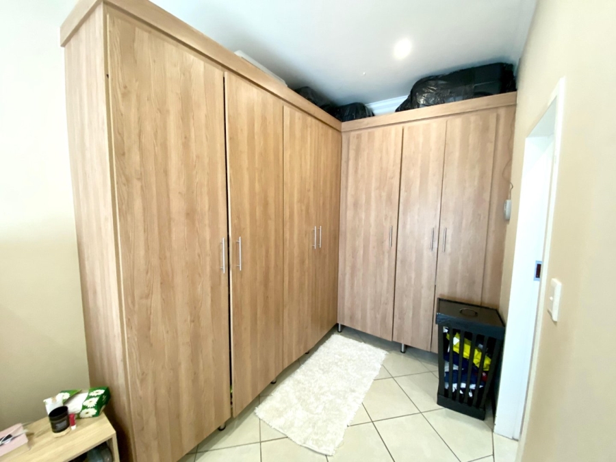 3 Bedroom Property for Sale in Monavoni Gauteng