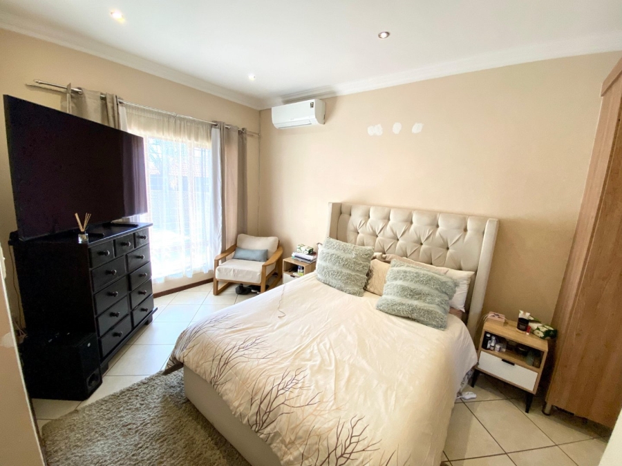 3 Bedroom Property for Sale in Monavoni Gauteng