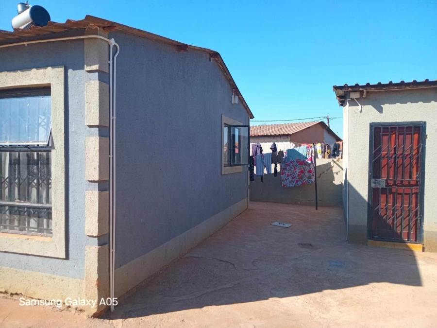7 Bedroom Property for Sale in Soshanguve South Ext 4 Gauteng