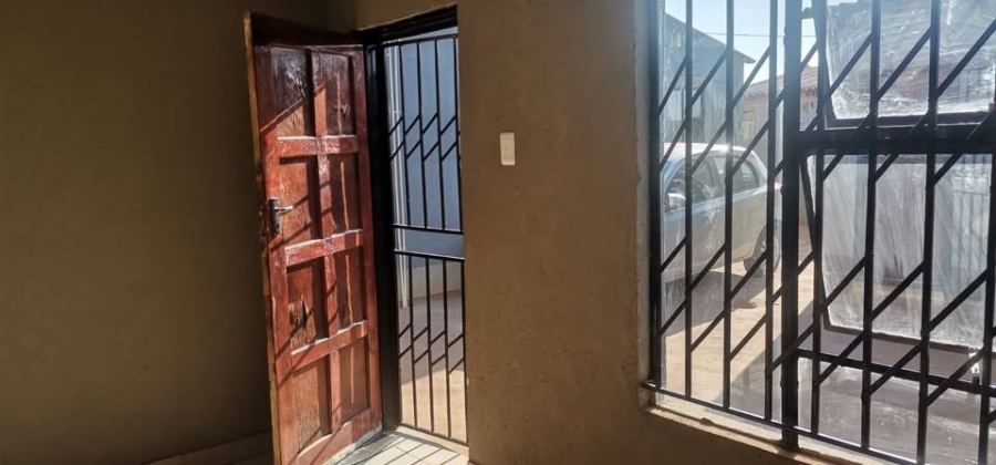 7 Bedroom Property for Sale in Soshanguve South Ext 4 Gauteng