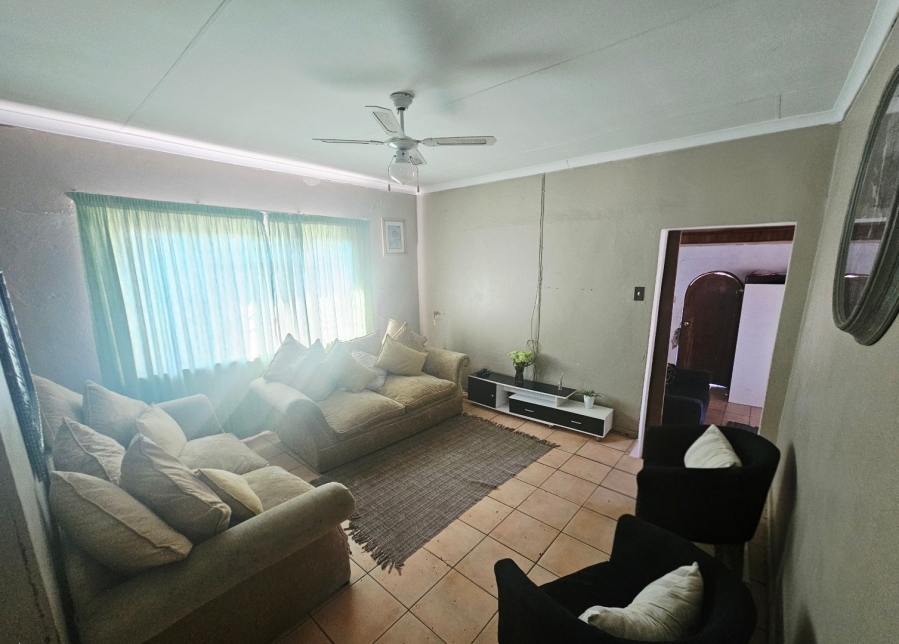 3 Bedroom Property for Sale in Bosmont Gauteng