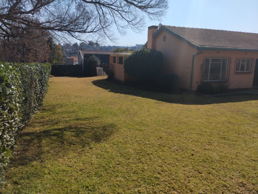 3 Bedroom Property for Sale in Edenvale Central Gauteng