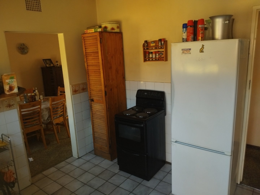 3 Bedroom Property for Sale in Edenvale Central Gauteng