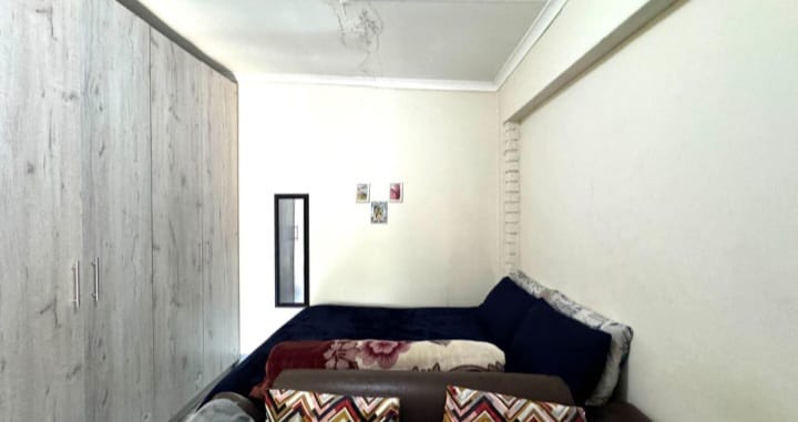 6 Bedroom Property for Sale in Pretoria Gauteng