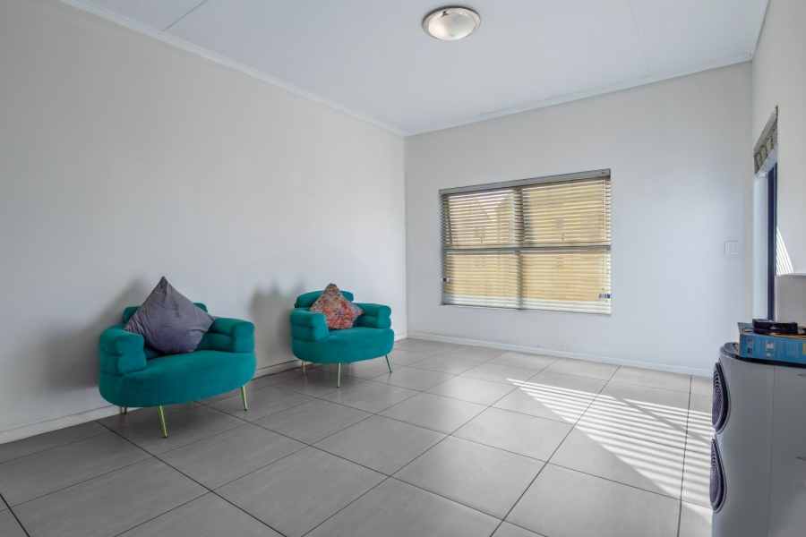 2 Bedroom Property for Sale in Greenstone Hill Gauteng