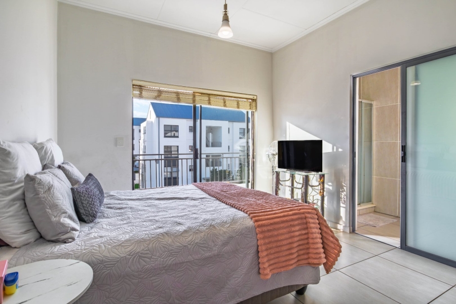 2 Bedroom Property for Sale in Greenstone Hill Gauteng