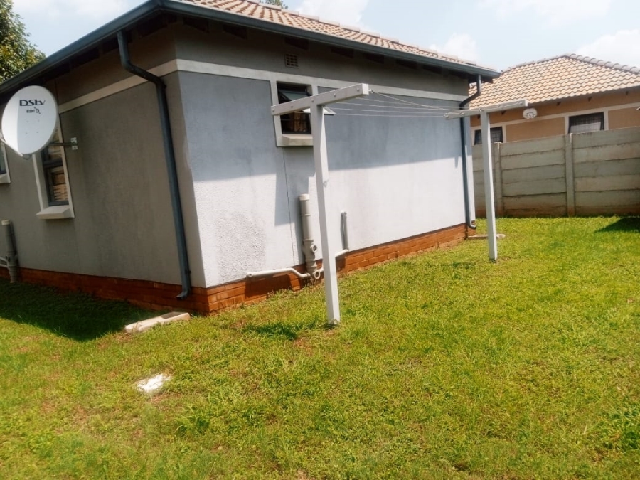 3 Bedroom Property for Sale in Andeon Gauteng