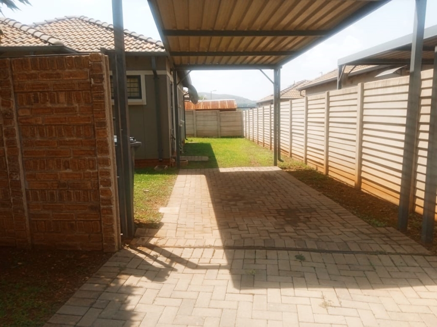3 Bedroom Property for Sale in Andeon Gauteng