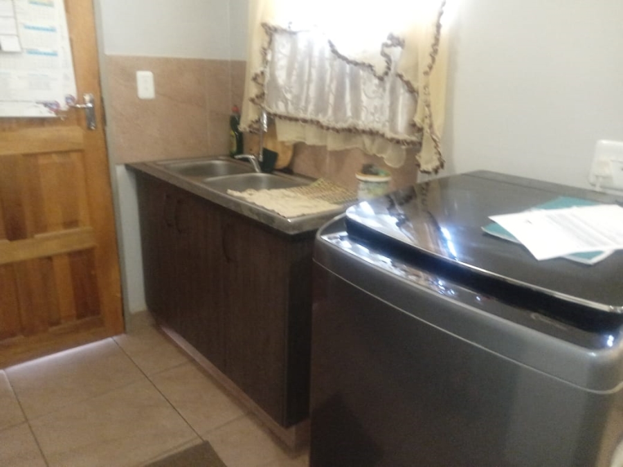 3 Bedroom Property for Sale in Andeon Gauteng