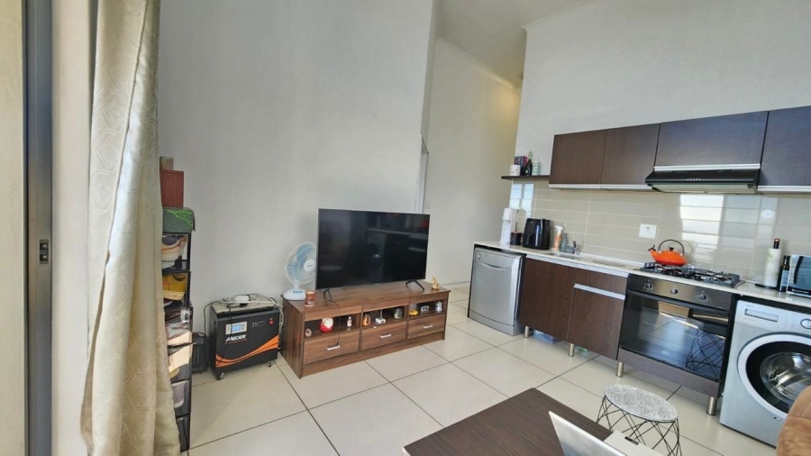 1 Bedroom Property for Sale in The William Estate Gauteng