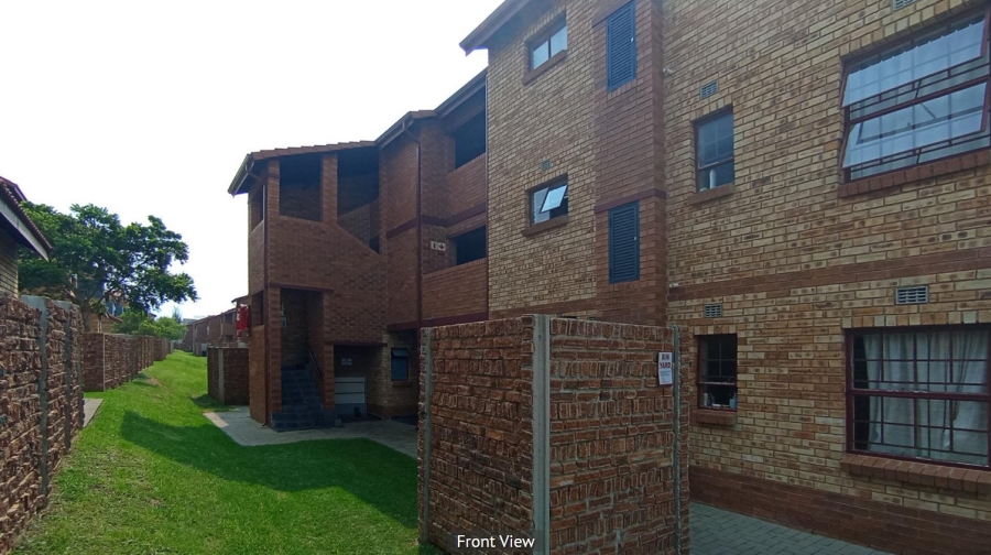 2 Bedroom Property for Sale in Erand Gardens Gauteng