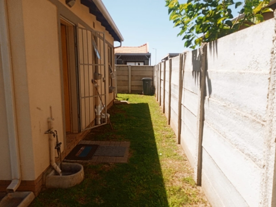 3 Bedroom Property for Sale in Andeon Gauteng
