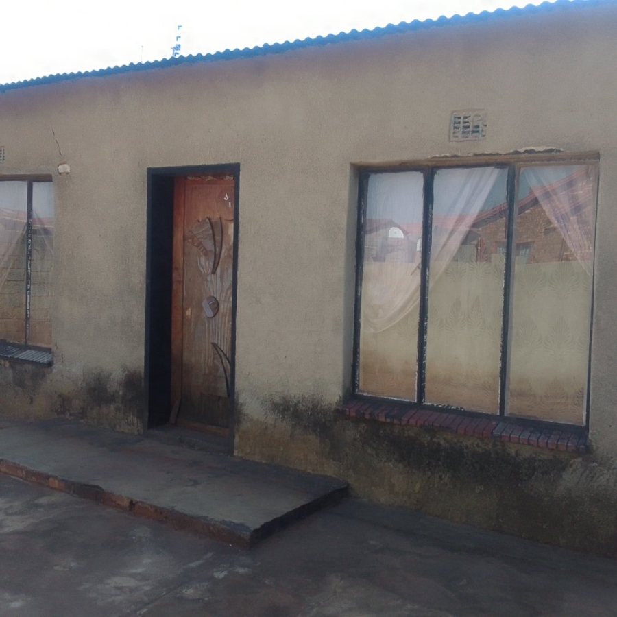 2 Bedroom Property for Sale in Katlehong South Gauteng