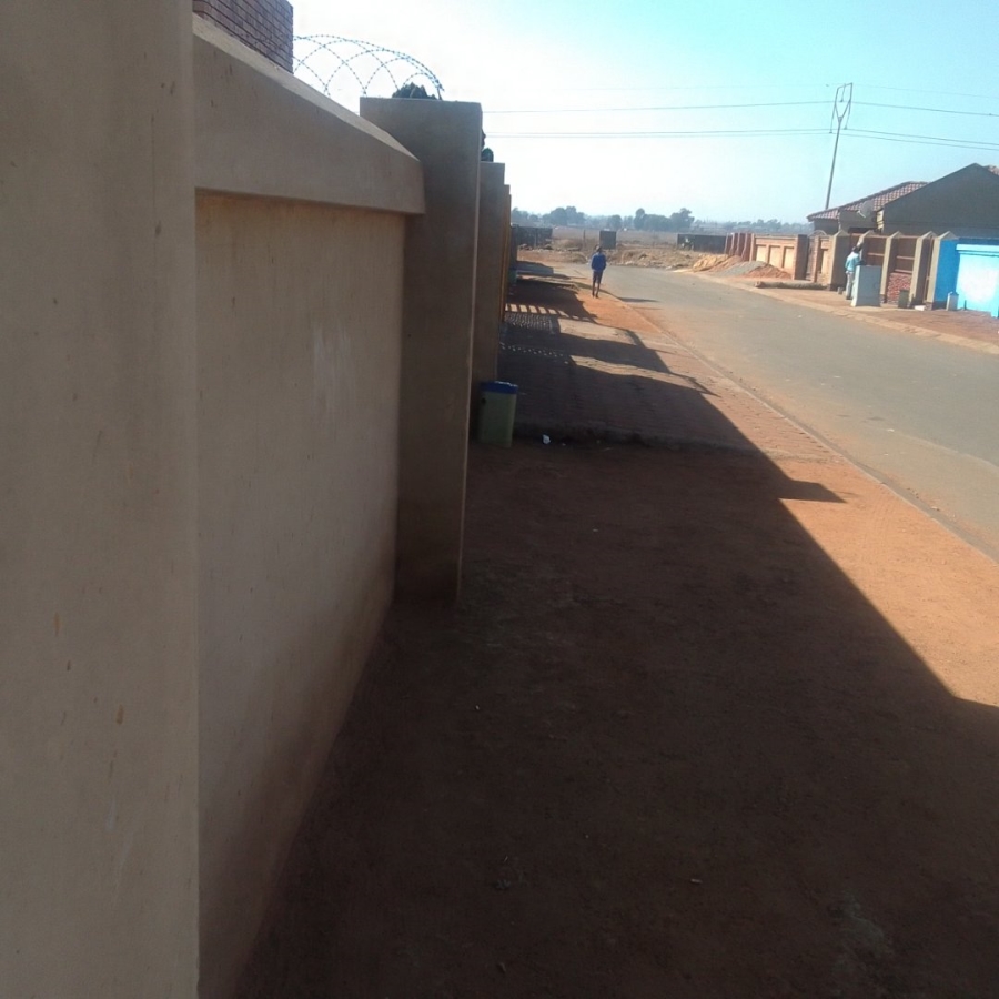 2 Bedroom Property for Sale in Katlehong South Gauteng