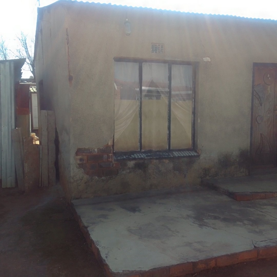 2 Bedroom Property for Sale in Katlehong South Gauteng